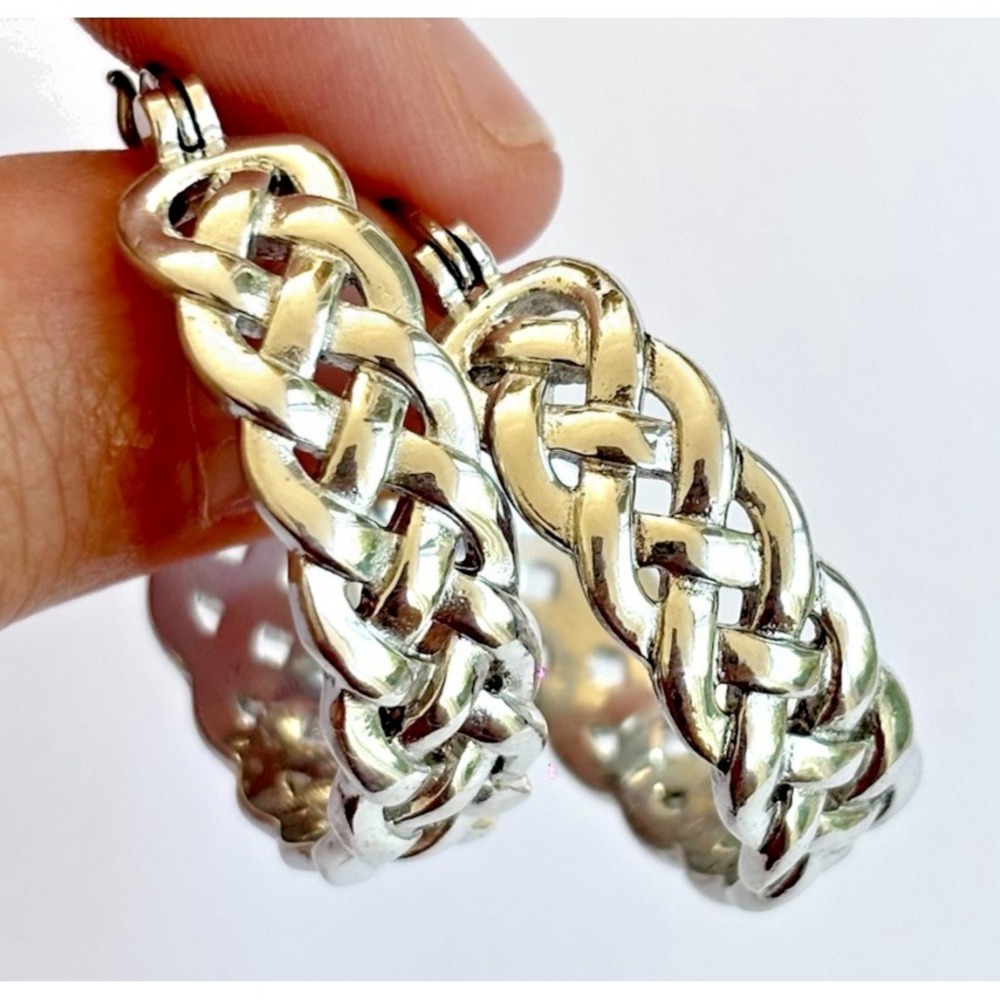 Arthur Court Aluminum Hoop Earrings 1.25 In Woven Round Discontinued Jewelry